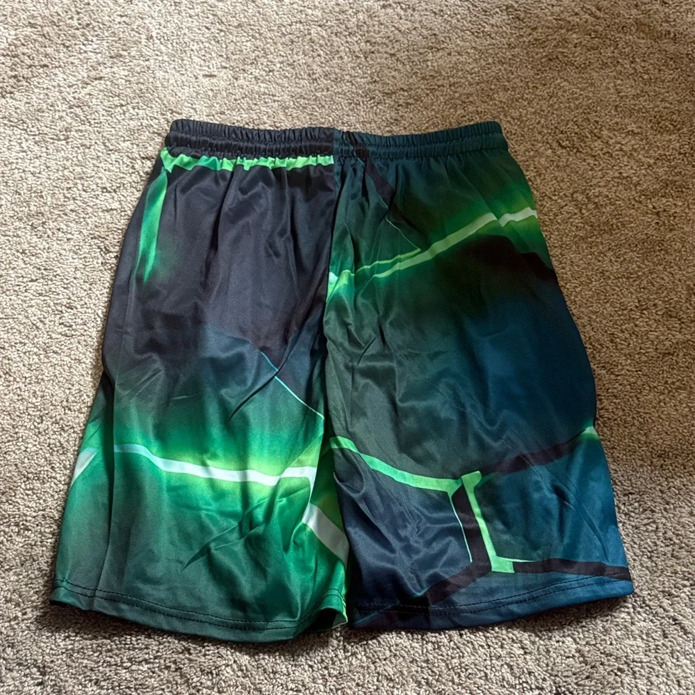 New Lightweight Green and Black Athletic Shorts for swim XL